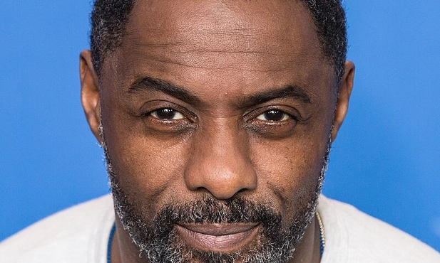 Idris Elba chce rozwinąć przemysł filmowy w krajach Afryki "jak Bóg pozwoli"