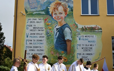 Uroczystości w szkole w Kniewie