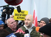 Ks. Olszewski opuścił areszt śledczy na warszawskim Służewcu 
