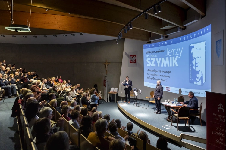 Spotkanie autorskie z ks. prof. Jerzym Szymikiem