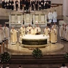 Urodziny abp. Damiana Zimonia w katowickiej katedrze