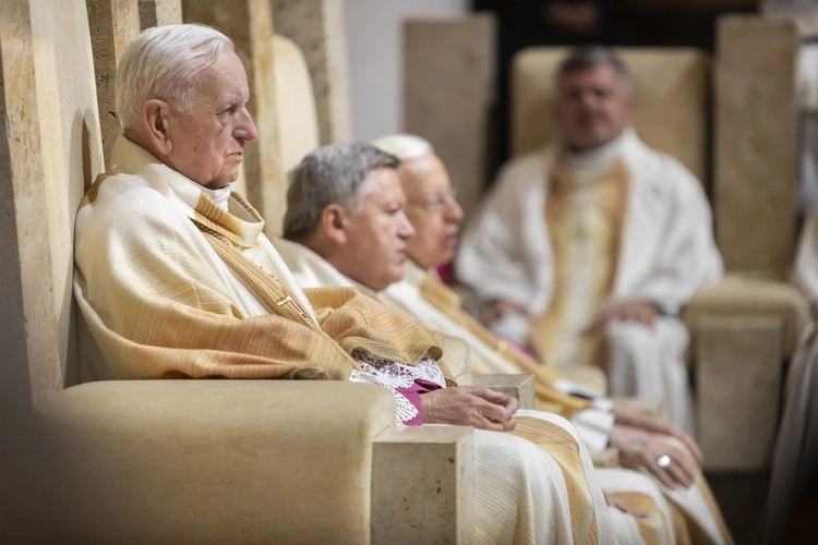 Msza św. w intencji abp. Damiana Zimonia cz.1