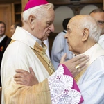 Msza św. w intencji abp. Damiana Zimonia cz.1