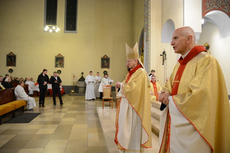 Stulecie kościoła Świętych Apostołów Piotra i Pawła w Opolu