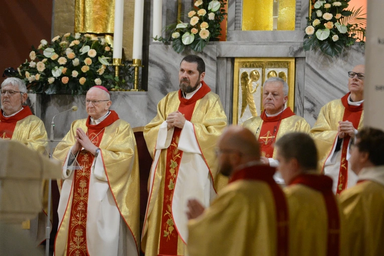 Stulecie kościoła Świętych Apostołów Piotra i Pawła w Opolu