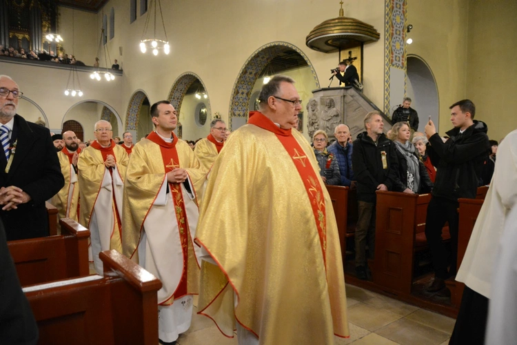 Stulecie kościoła Świętych Apostołów Piotra i Pawła w Opolu