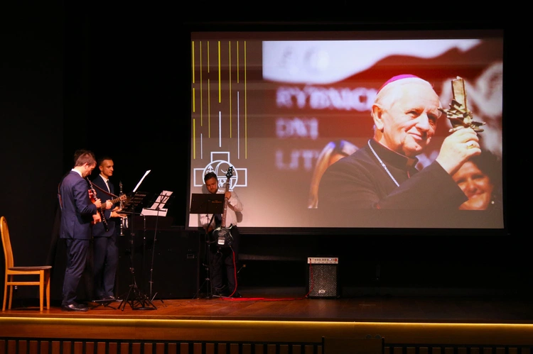 90. urodziny abp. Damiana Zimonia w Wyższym Śląskim Seminarium Duchownym