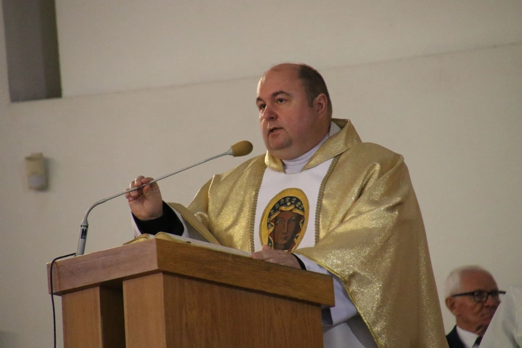 Płock. 25. rocznica poświęcenia kościoła w parafii św. Jadwigi Królowej