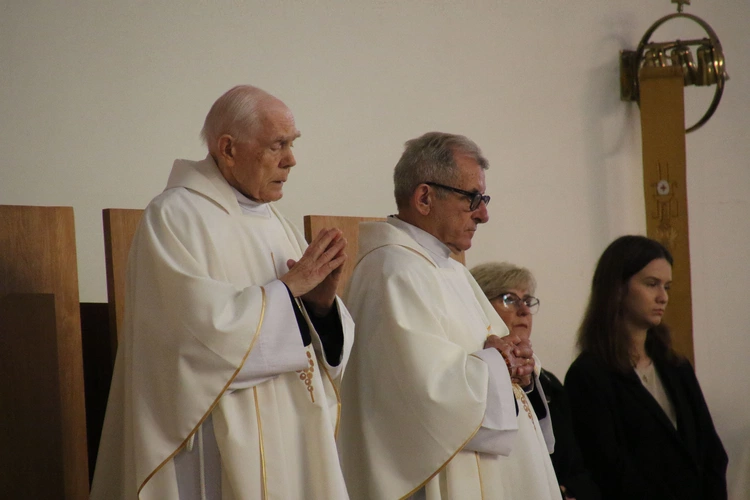 Płock. 25. rocznica poświęcenia kościoła w parafii św. Jadwigi Królowej