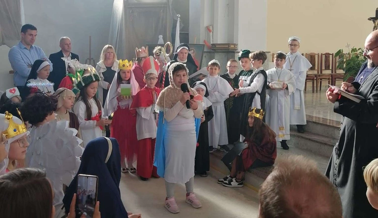 ​Bal Wszystkich Świętych w Ociece