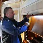 Prace konserwatorskie przy organach w Czerwieńsku zakończone