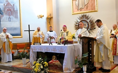 Mszy Świętej przewodniczył bp Jan Kopiec.