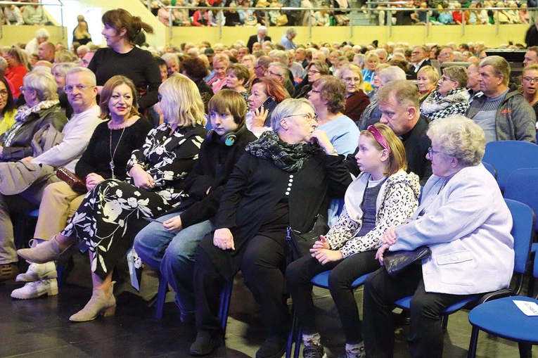 Gala zgromadziła ok. 1,5 tys. widzów.