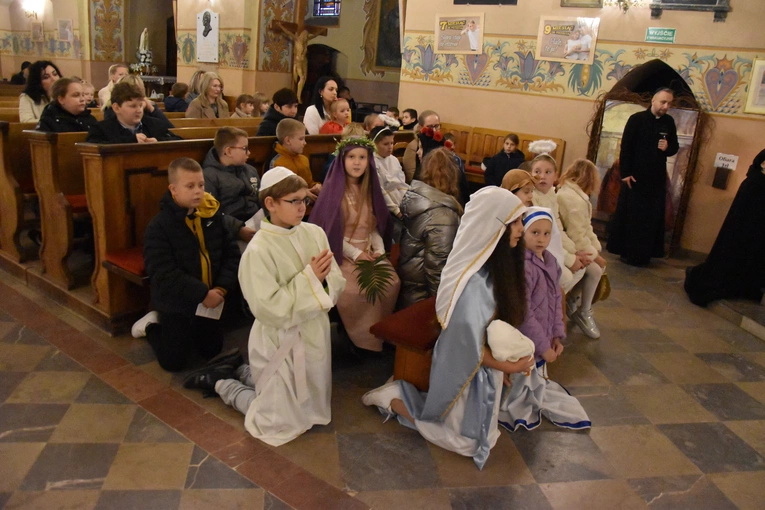 Przasnysz. Bal Wszystkich Świętych