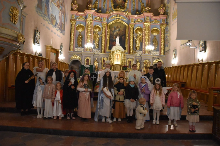 Przasnysz. Bal Wszystkich Świętych