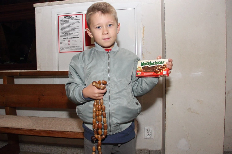 Nabożeństwo różańcowe dla dzieci