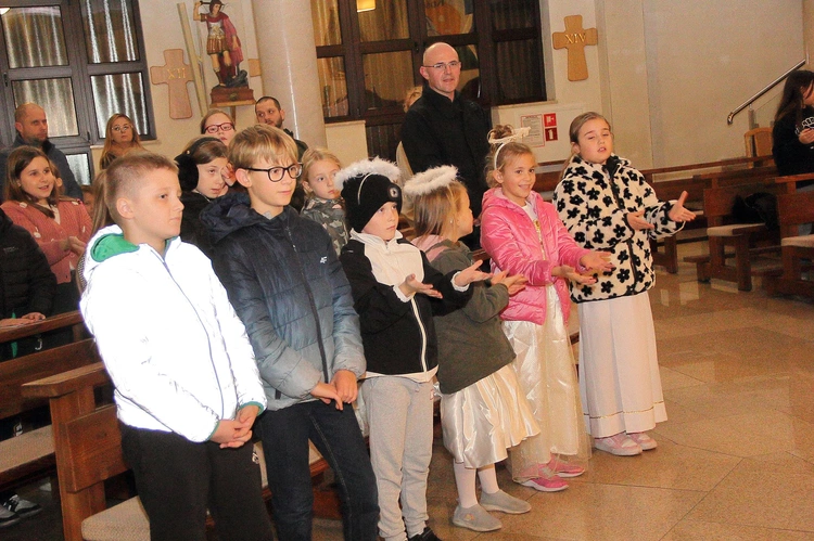 Nabożeństwo różańcowe dla dzieci