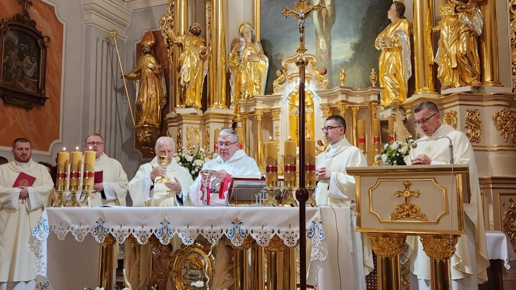 Ks. Janusz Kłęczek odznaczony