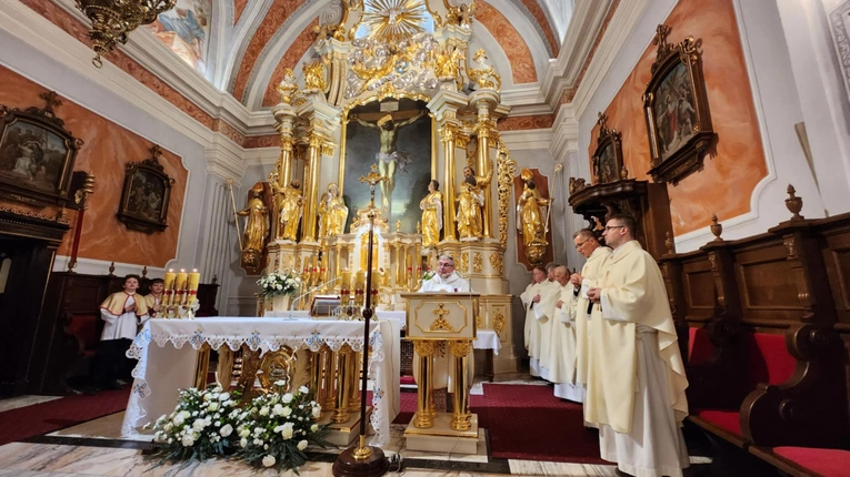 Ks. Janusz Kłęczek odznaczony