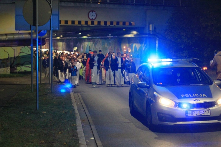 Marsz Wszystkich Świętych w Kędzierzynie-Koźlu