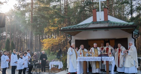 Upamiętniono dzieci nienarodzone