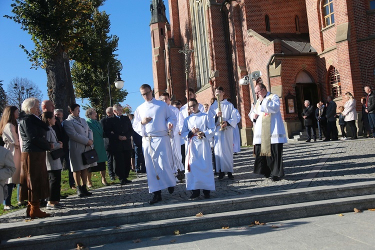 Poświęcenie krypty i figur świętych