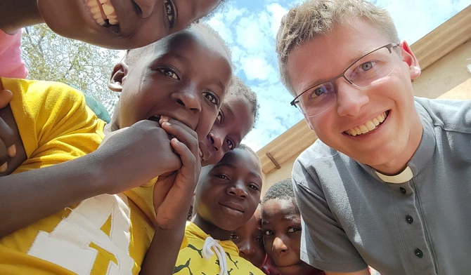Ks. Mateusz Gamza poleci na misje do Zambii