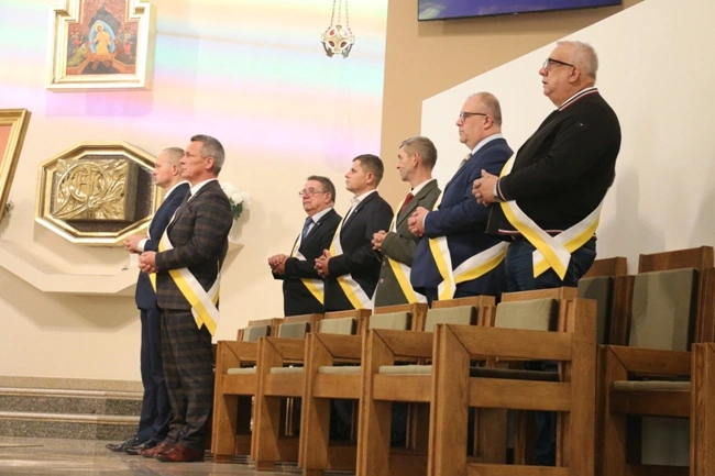 Męski Różaniec Rycerzy Kolumba