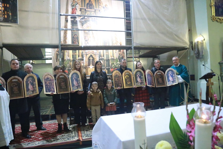 Początek peregrynacji Tryptyku Pleśneńskiego