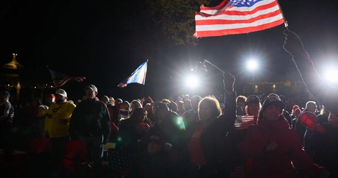 USA: Służby ostrzegają o operacjach dezinformacyjnych Kremla wymierzonych w wybory