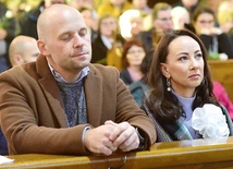 Siedem lat temu Magda i Jakub utworzyli wspólnotę.
