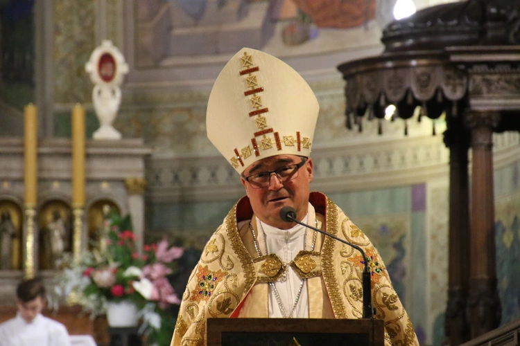 Płock. Nieszpory i medale Benemerenti