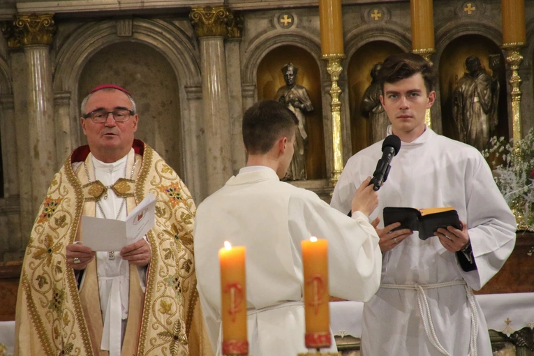 Płock. Nieszpory i medale Benemerenti