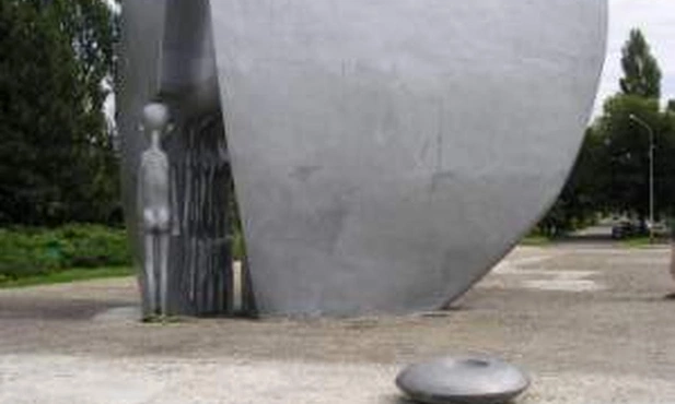 Łodź, pomnik martyrologii dzieci