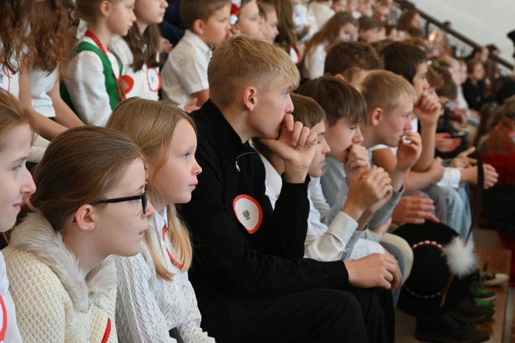 Szkoła w Czarnym Dunajcu od roku nosi imię Legonów Polskich