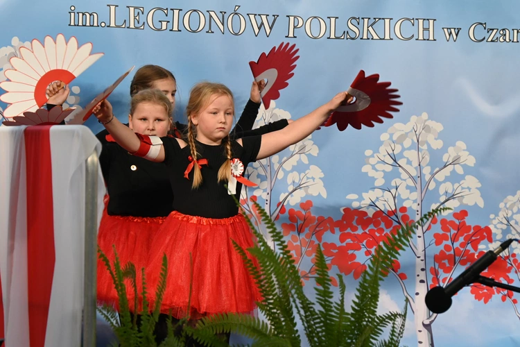 Szkoła w Czarnym Dunajcu od roku nosi imię Legonów Polskich