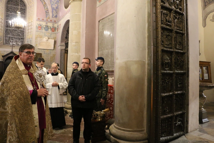 Płock. Inauguracja roku jubileuszowego. Część I