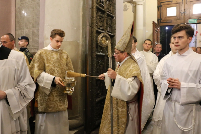 Płock. Inauguracja roku jubileuszowego. Część I