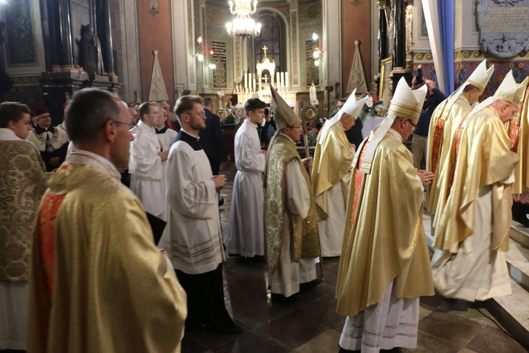 Płock. Inauguracja roku jubileuszowego. Część I