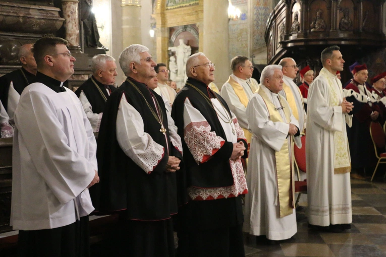Płock. Inauguracja roku jubileuszowego. Część I