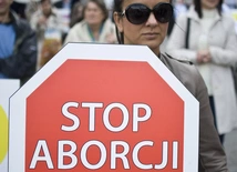Obrońcy życia: skierowanie do dalszych prac projektu depenalizacji aborcji to złamanie Konstytucji