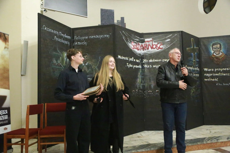 Widowisko o ks. Jerzym Popiełuszce