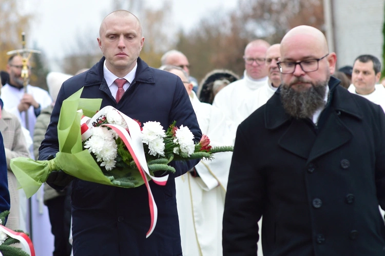 Olsztyn. Poświęcenie popiersia bł. Stefana Wyszyńskiego