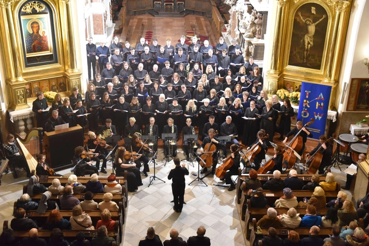 Requiem w katedrze