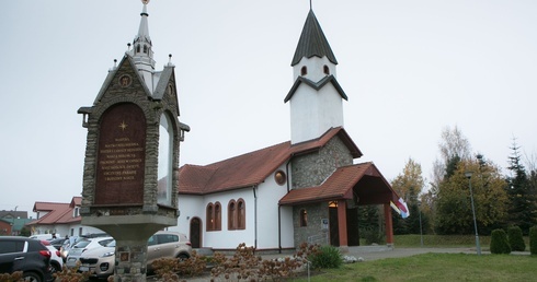 Kościół w Siemianicach poświęcony