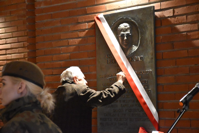 Odsłonięcie epitafium ks. Leona Bemkego