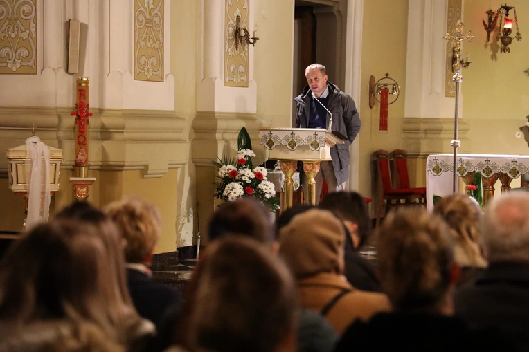 Cykl otwartych wykładów zatytułowany "Świadomość, tożsamość, wierność"