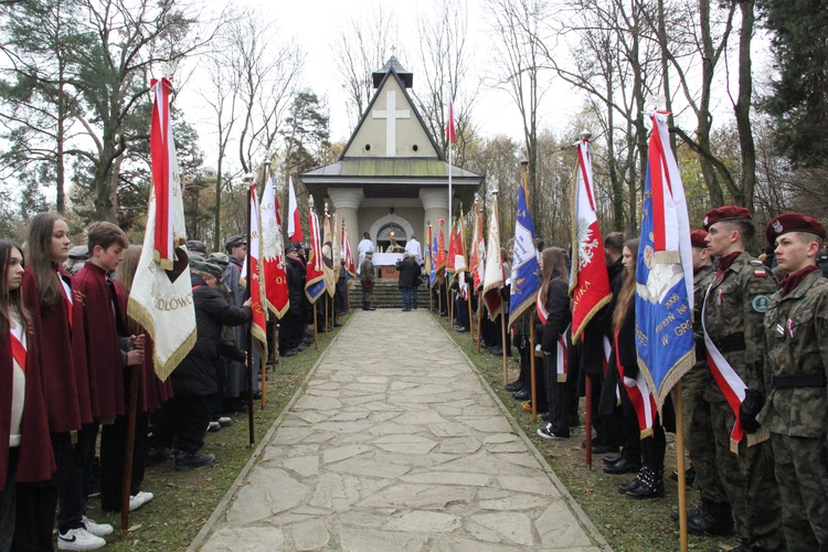 Łowczówek. XXV Zlot Niepodległościowy
