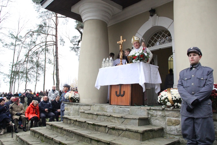 Łowczówek. XXV Zlot Niepodległościowy