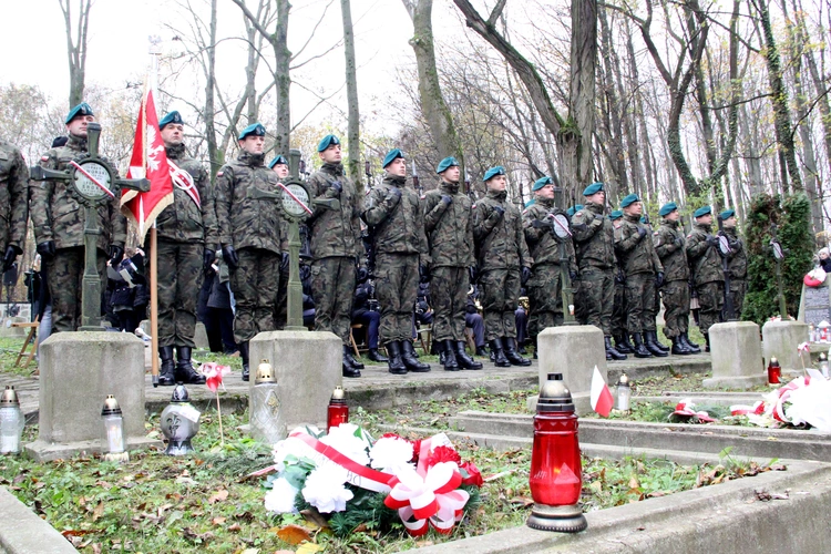 Łowczówek. XXV Zlot Niepodległościowy
